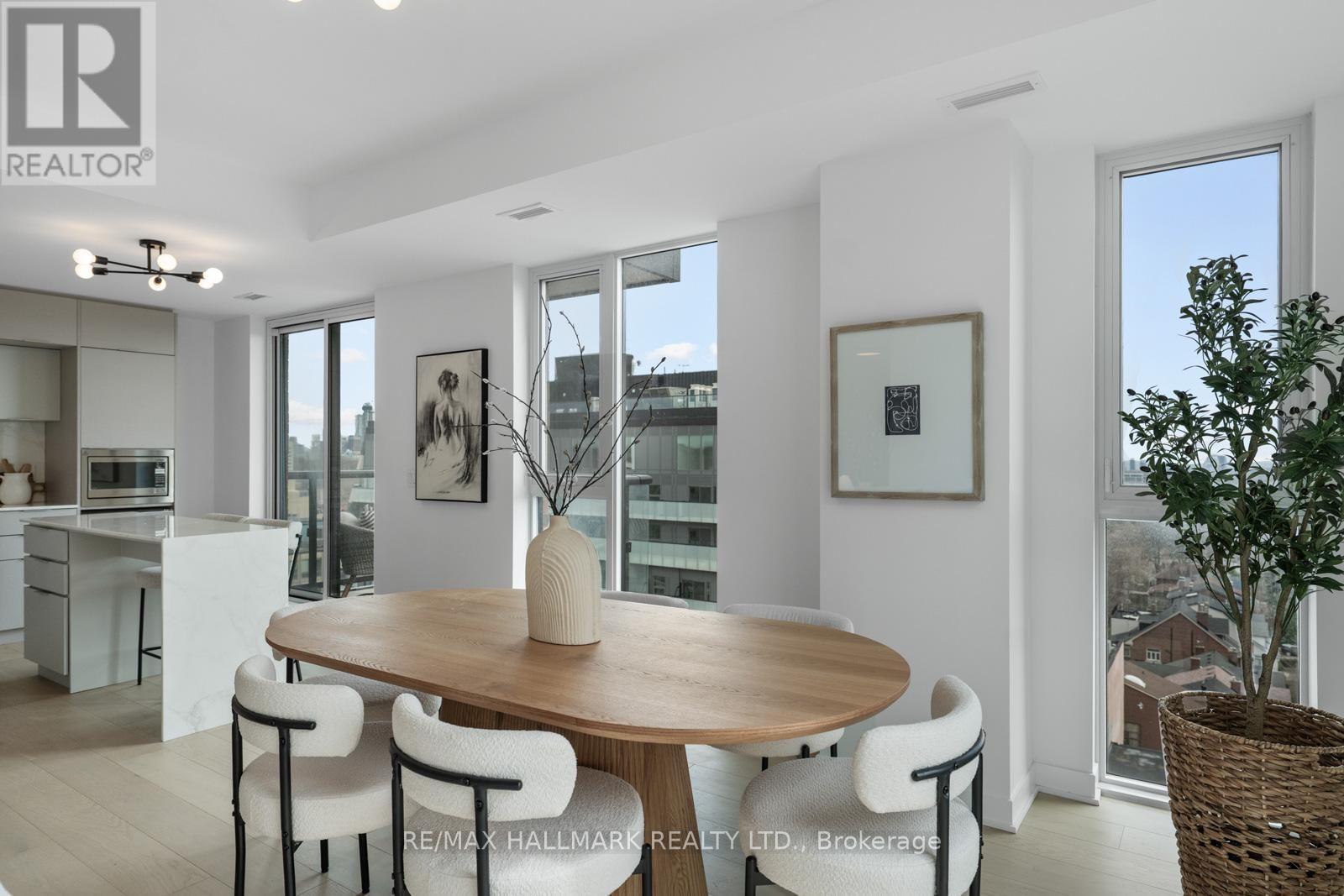 907 - 185 ALBERTA AVENUE Image 7