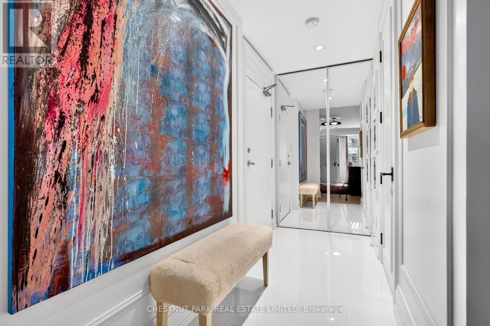 301 - 20 SCRIVENER SQUARE Image 38