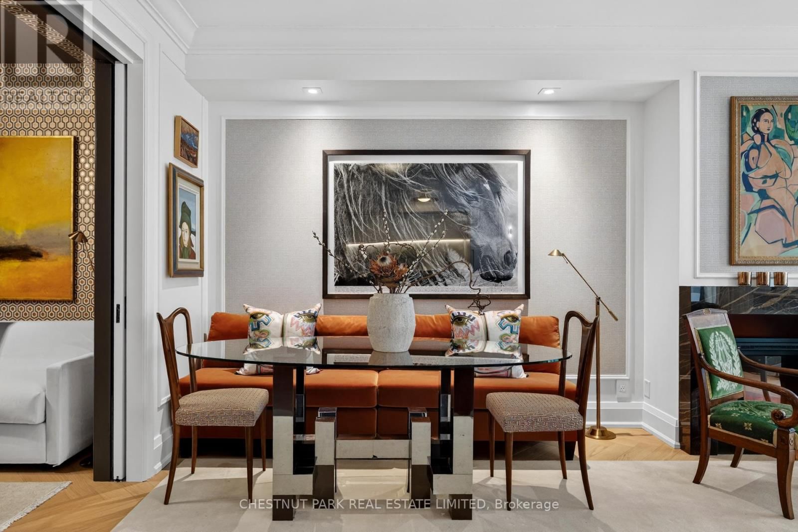 301 - 20 SCRIVENER SQUARE Image 4