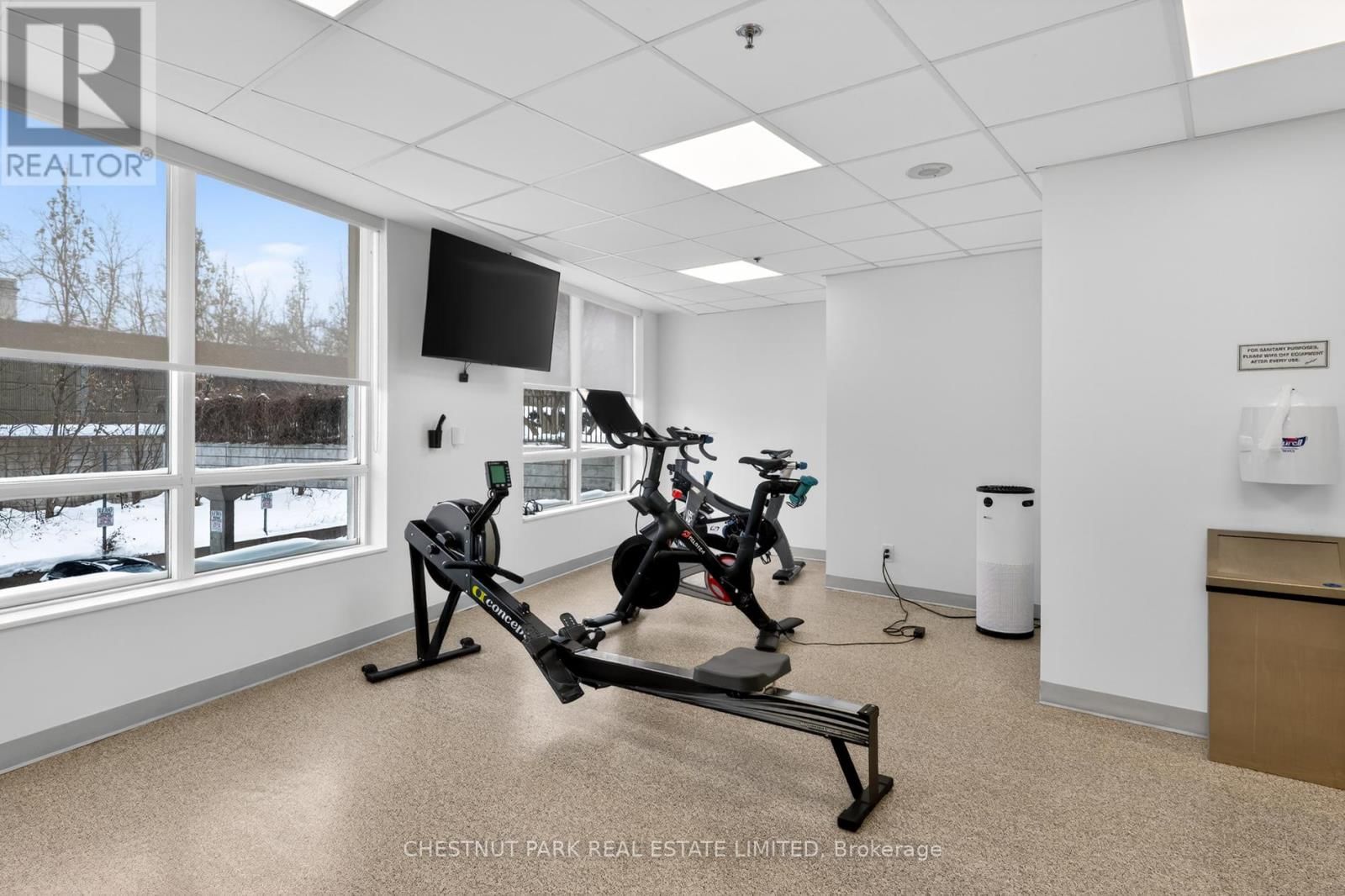 301 - 20 SCRIVENER SQUARE Image 44