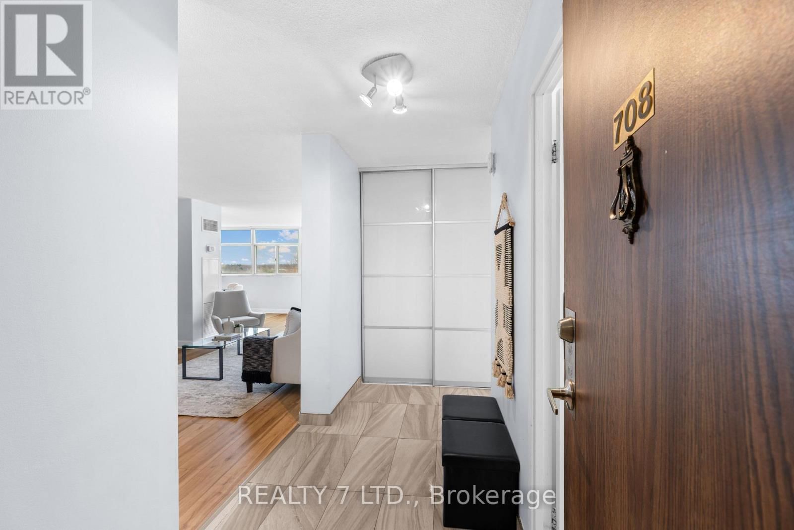 708 - 100 ANTIBES DRIVE Image 11