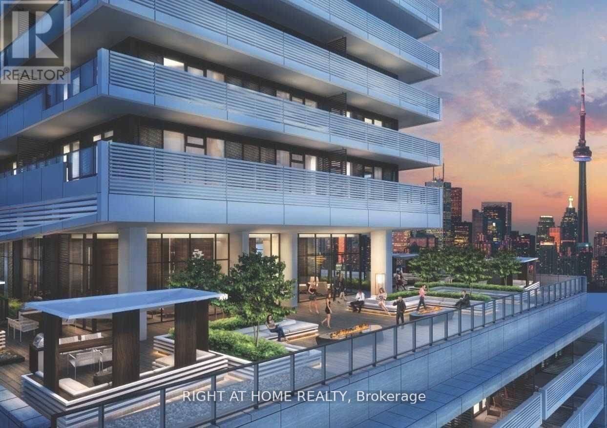 311 - 2221 YONGE STREET Image 3