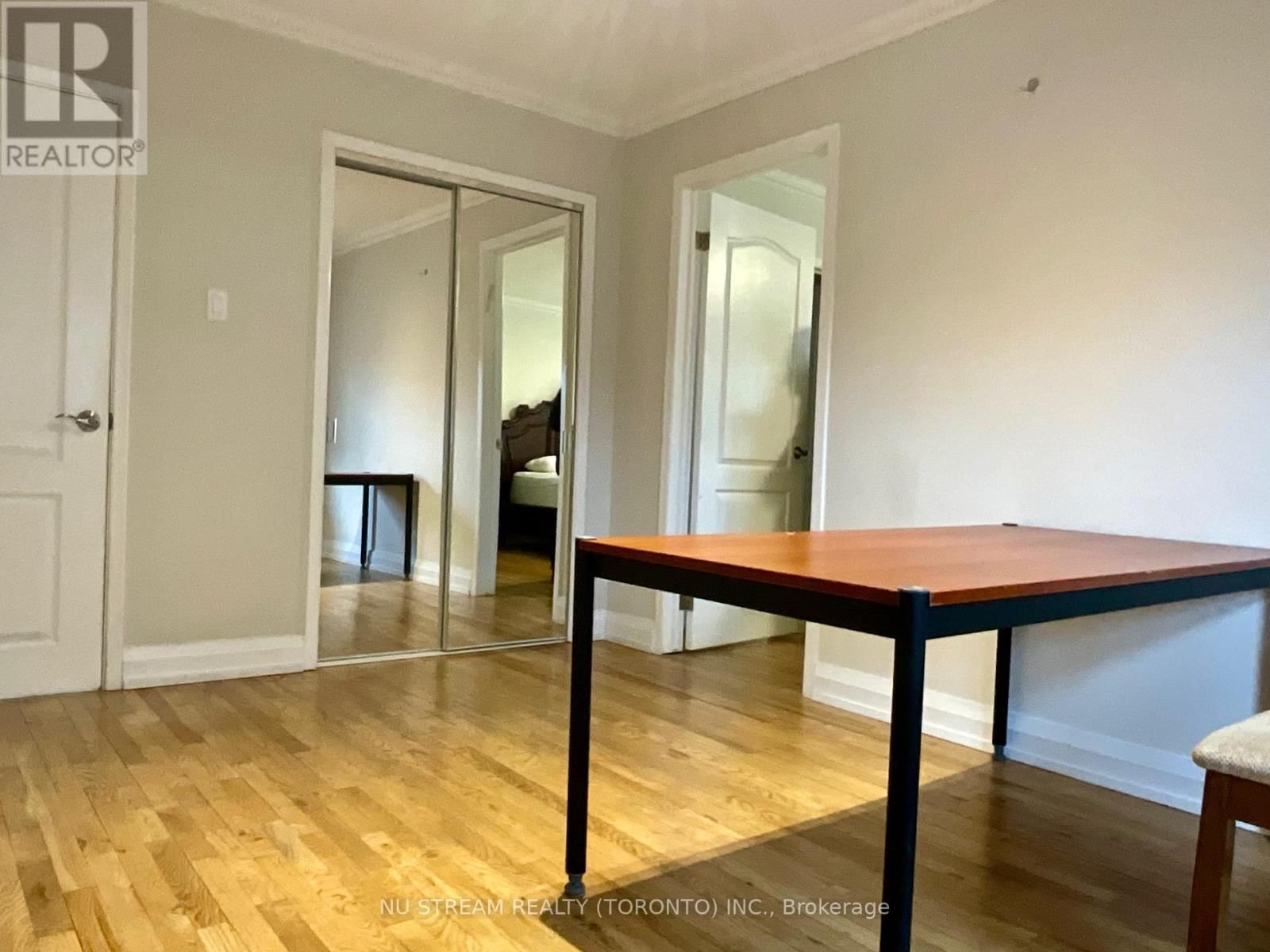 Upper - 260 FISHERVILLE ROAD Image 7