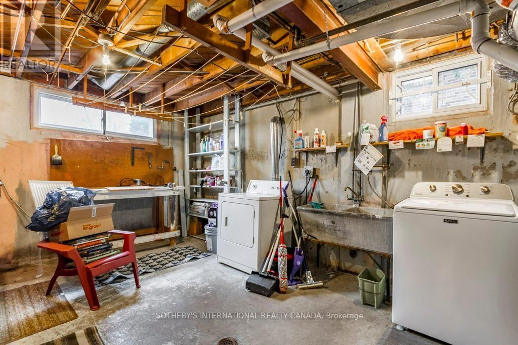 21 SUMMERSIDE CRESCENT Image 24