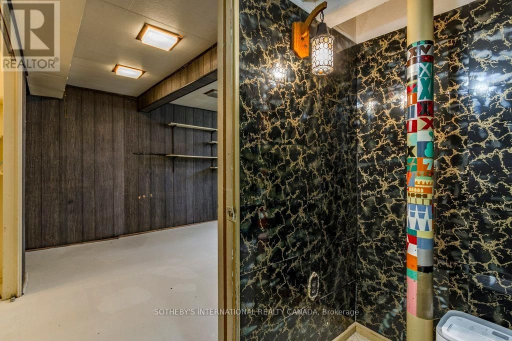 21 SUMMERSIDE CRESCENT Image 26