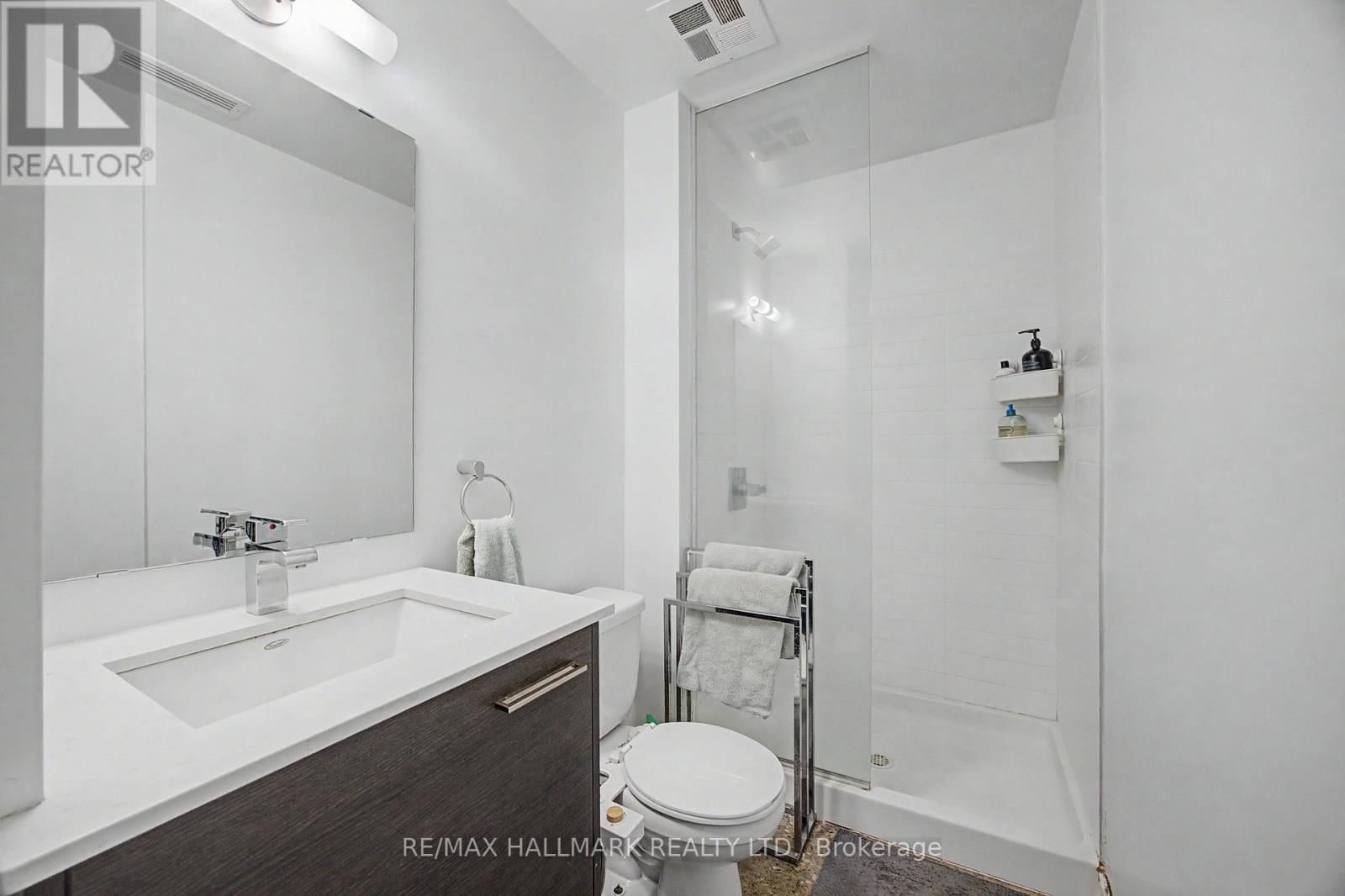 819 - 510 KING STREET EAST Image 14