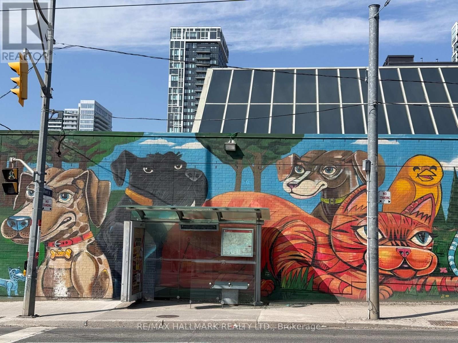 819 - 510 KING STREET EAST Image 29