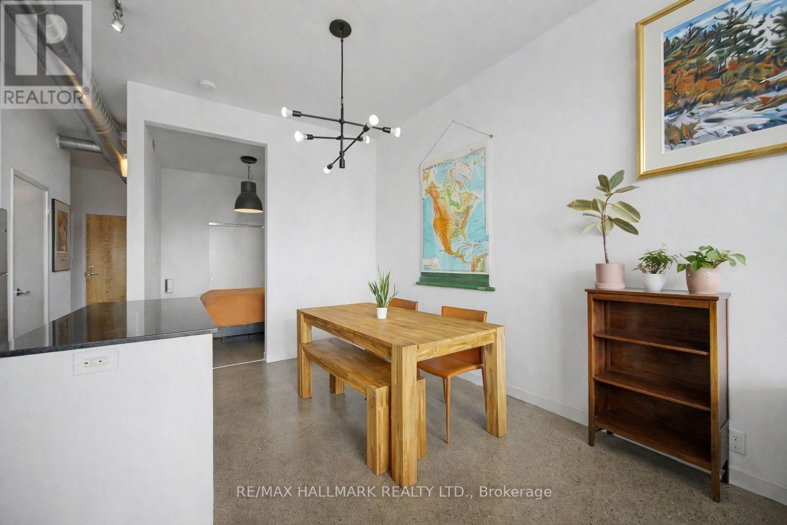 819 - 510 KING STREET EAST Image 5