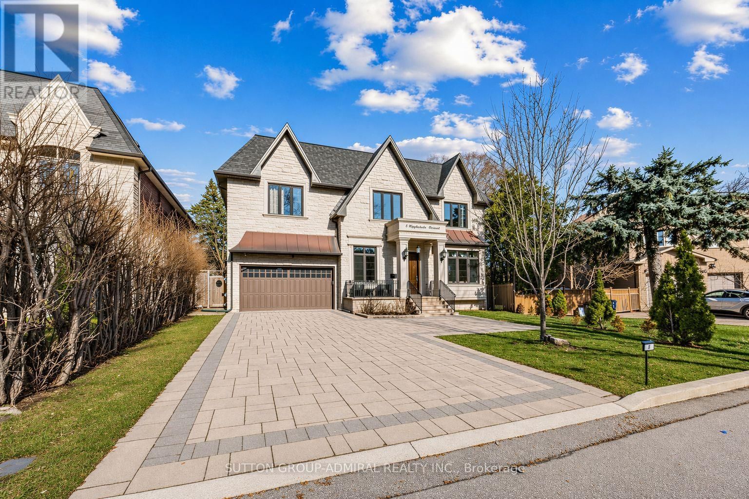 5 LLOYDMINSTER CRESCENT Image 1