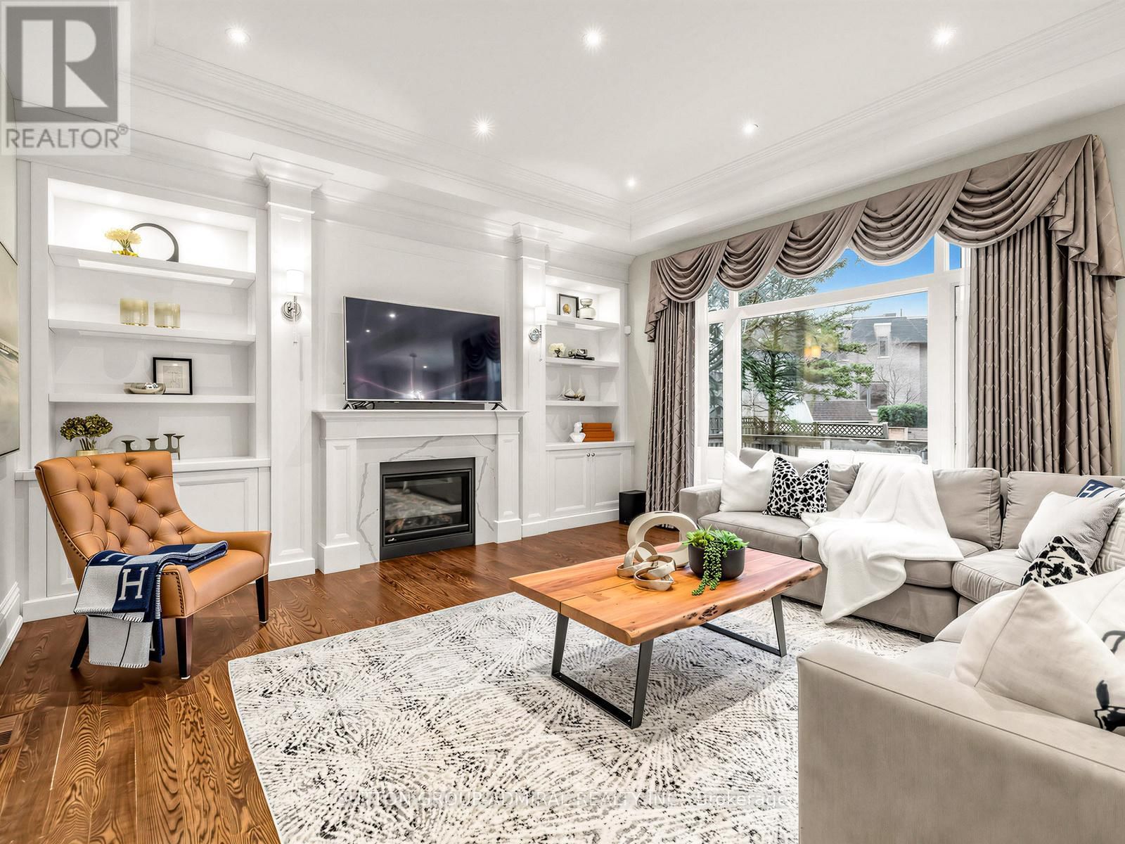 5 LLOYDMINSTER CRESCENT Image 12