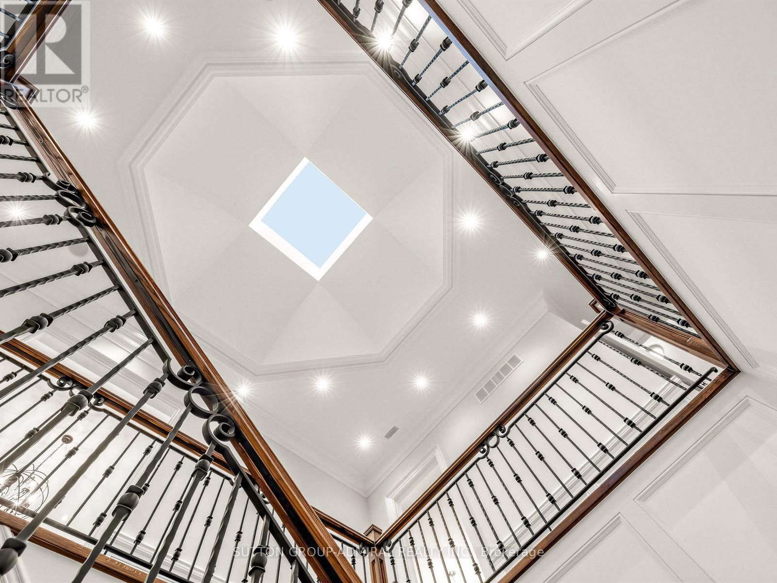 5 LLOYDMINSTER CRESCENT Image 19