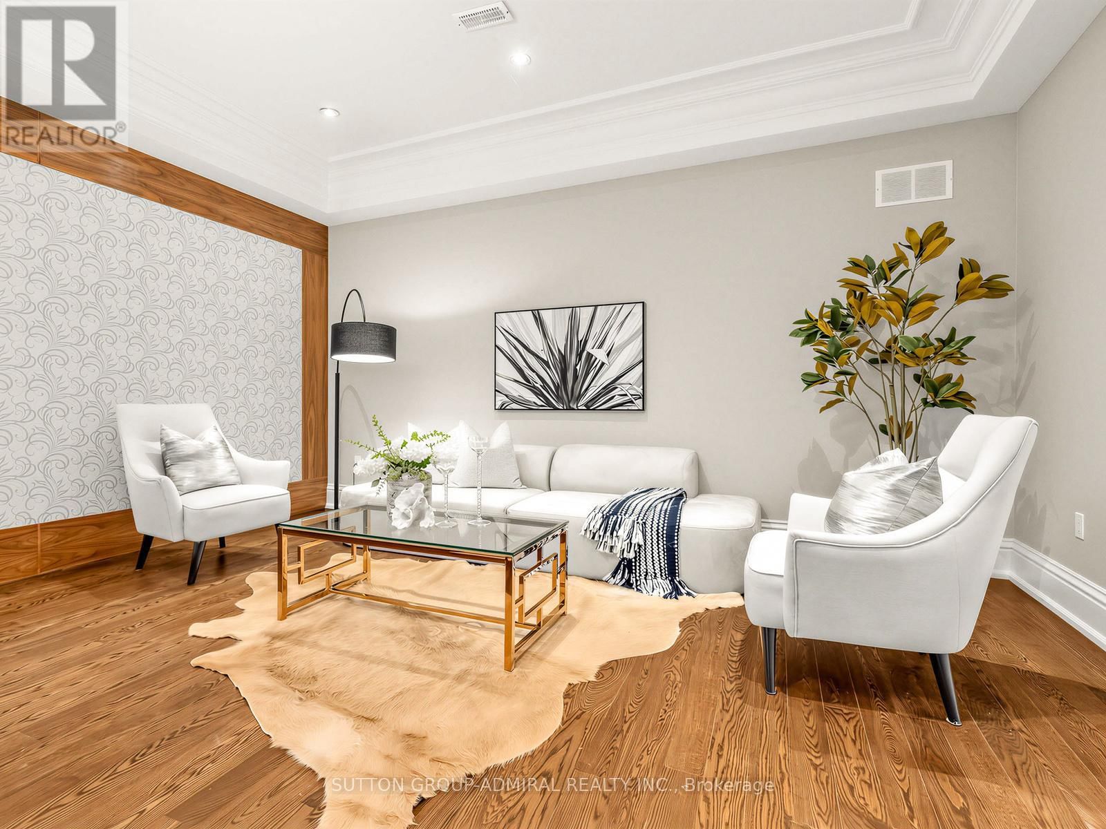 5 LLOYDMINSTER CRESCENT Image 23