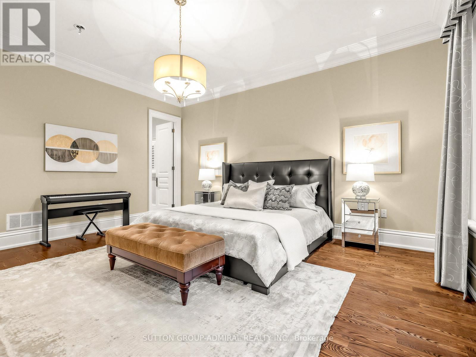 5 LLOYDMINSTER CRESCENT Image 32