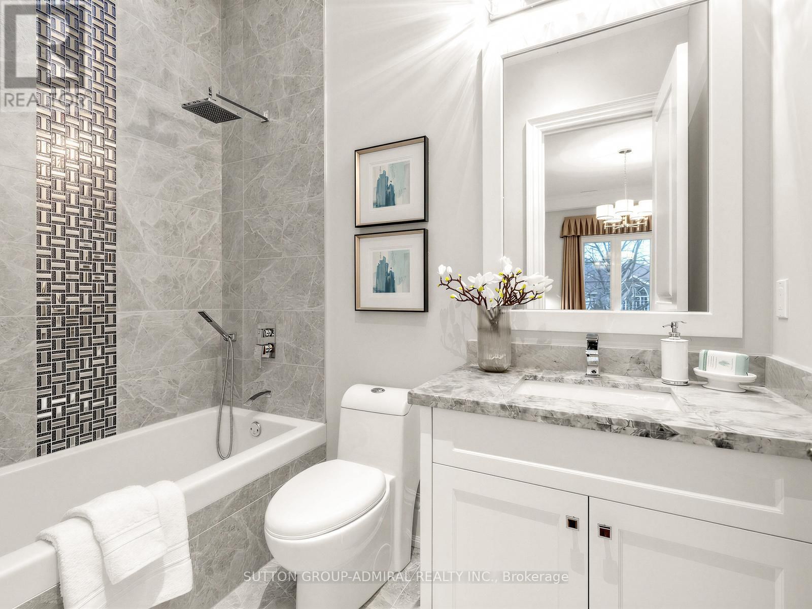 5 LLOYDMINSTER CRESCENT Image 42