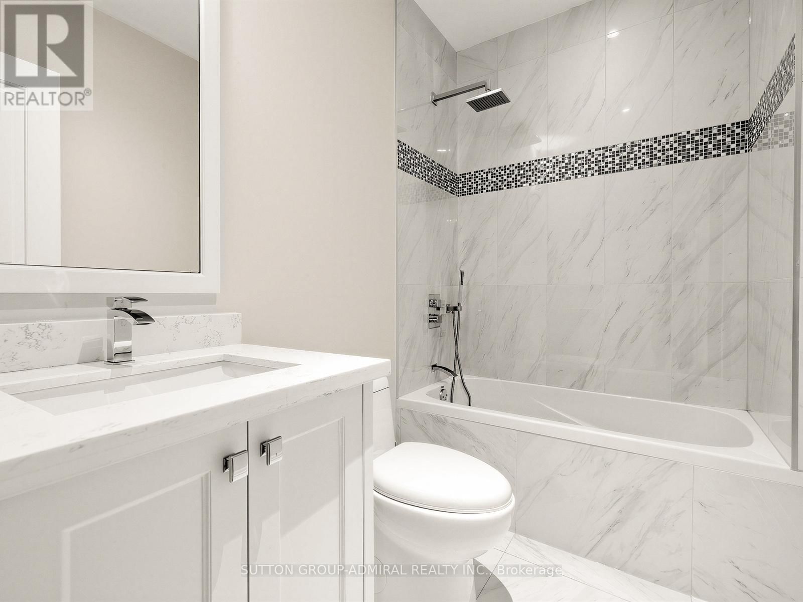 5 LLOYDMINSTER CRESCENT Image 44