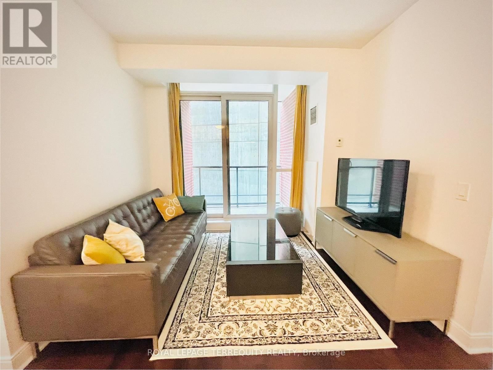 514 - 38 THE ESPLANADE Image 11