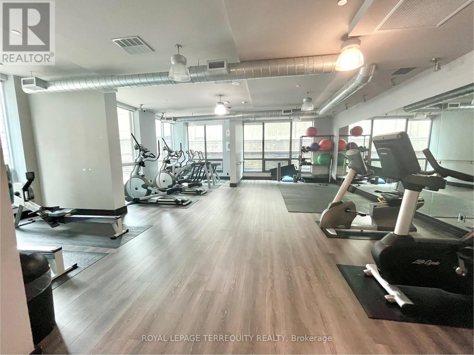 514 - 38 THE ESPLANADE Image 13