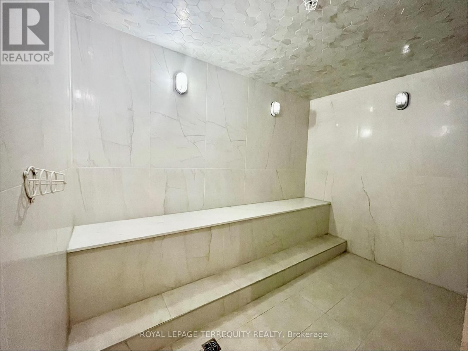 514 - 38 THE ESPLANADE Image 14