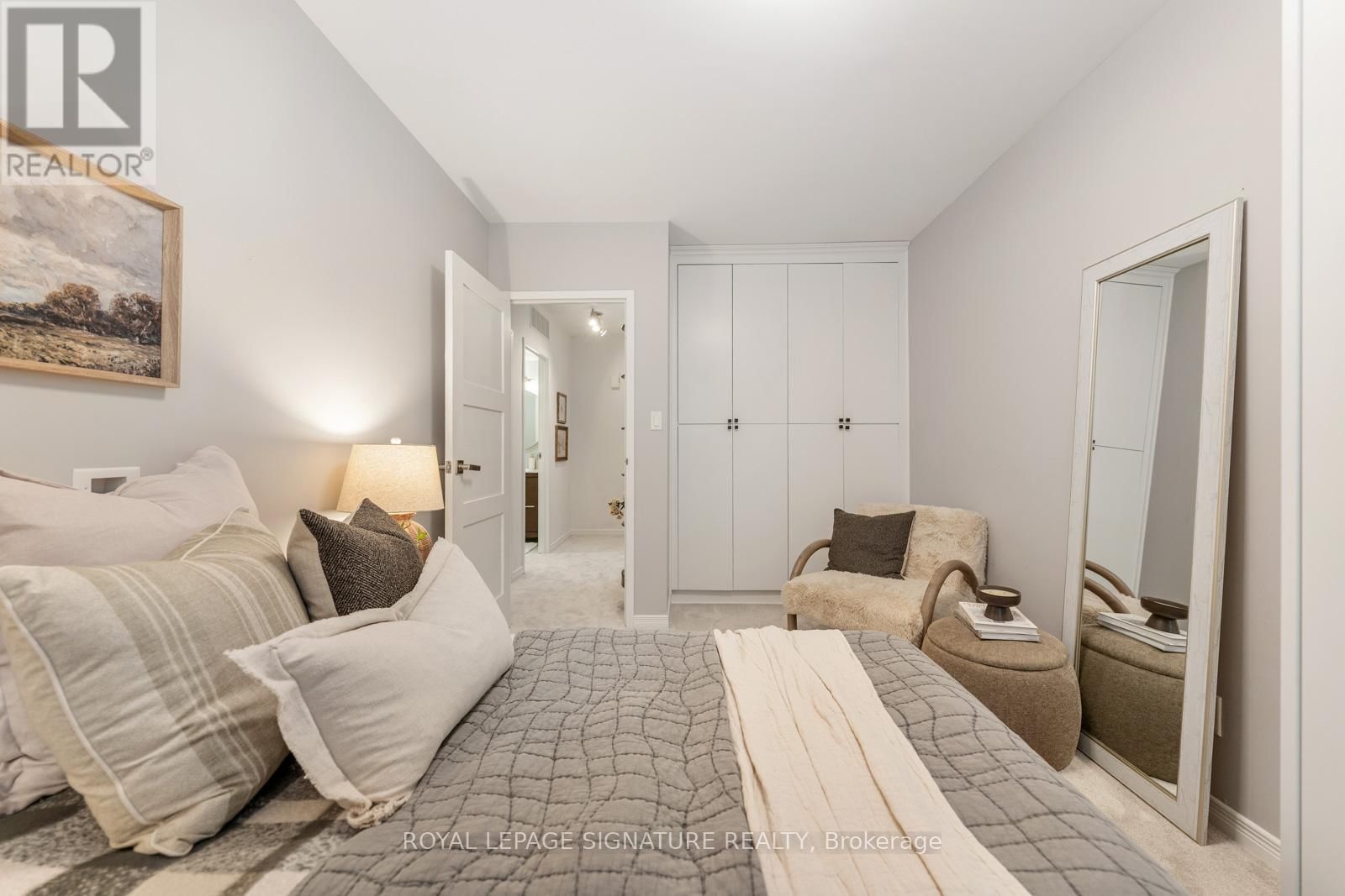 223 - 26 WESTERN BATTERY ROAD Image 29