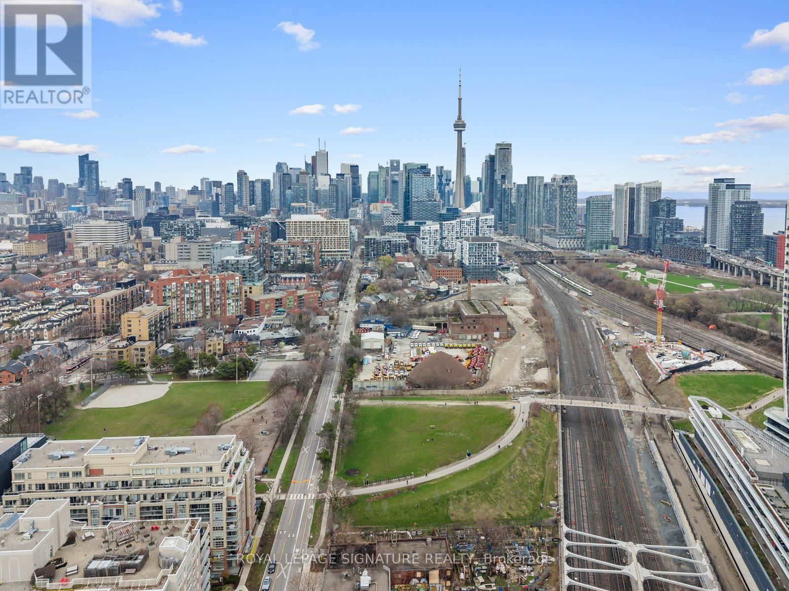 223 - 26 WESTERN BATTERY ROAD Image 42