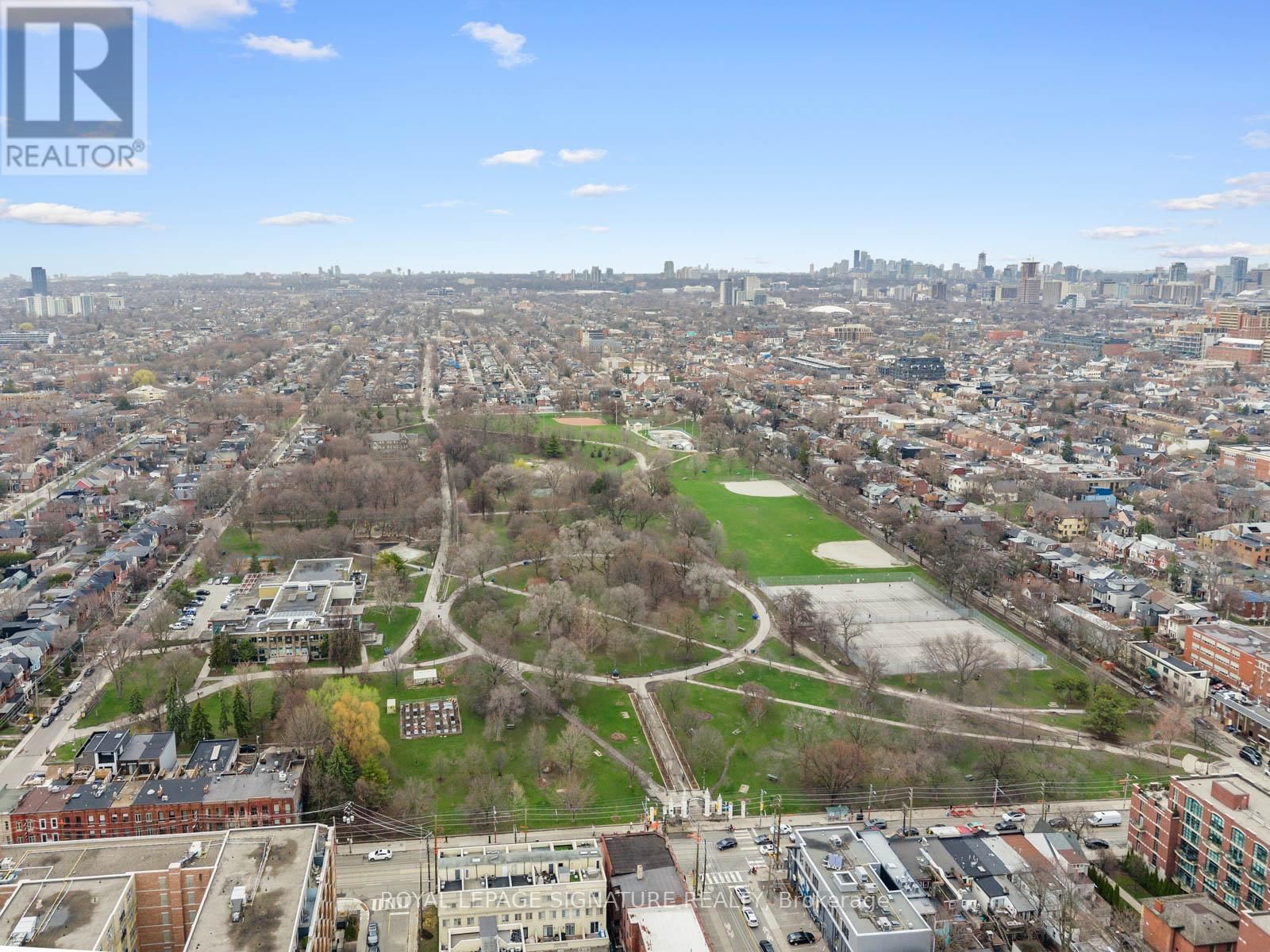 223 - 26 WESTERN BATTERY ROAD Image 44