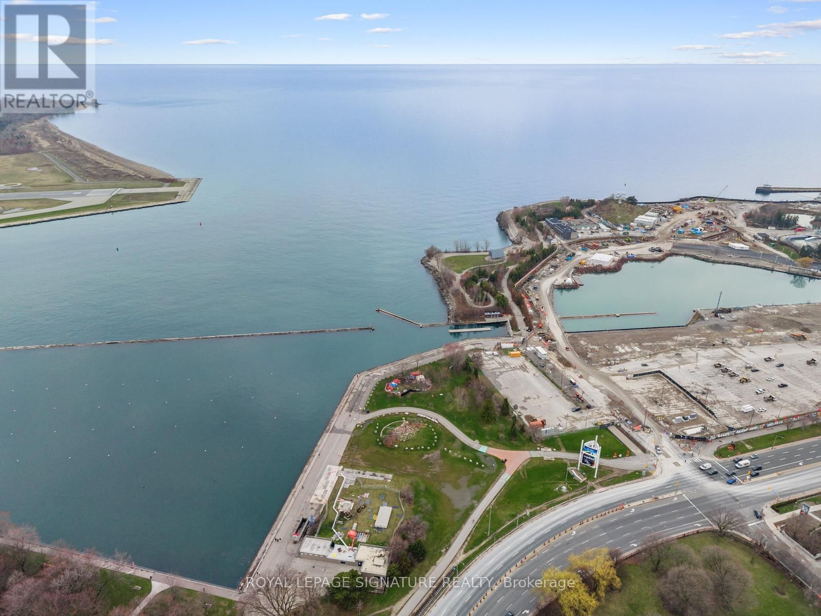 223 - 26 WESTERN BATTERY ROAD Image 47