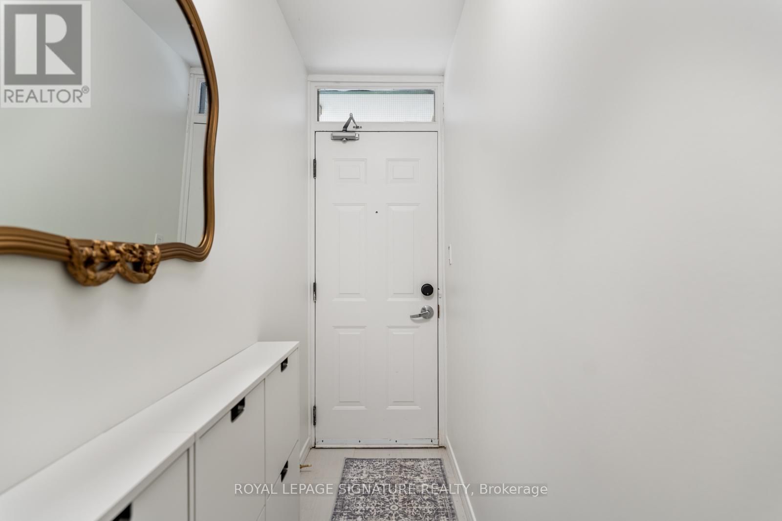 223 - 26 WESTERN BATTERY ROAD Image 5