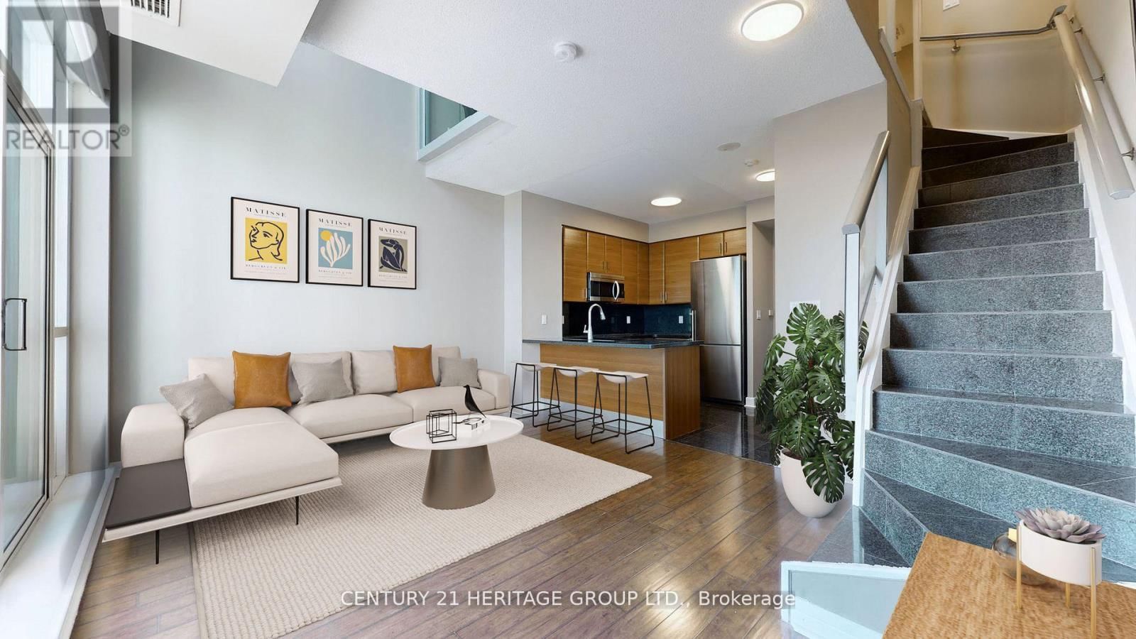 910 - 1 AVONDALE AVENUE Image 10