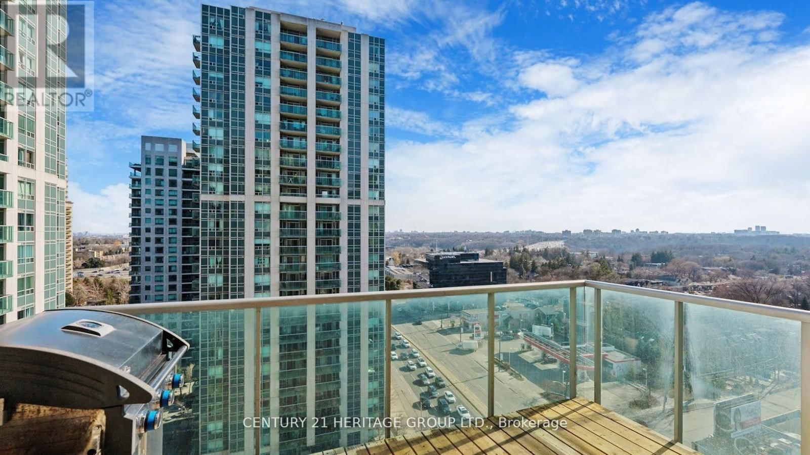 910 - 1 AVONDALE AVENUE Image 13