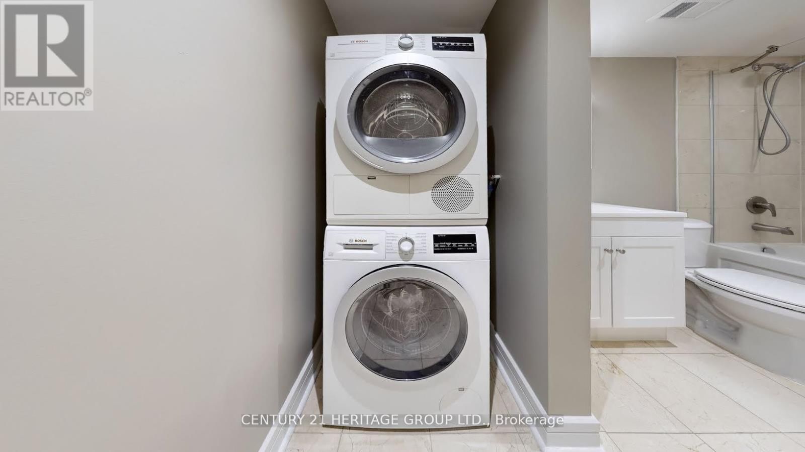 910 - 1 AVONDALE AVENUE Image 17