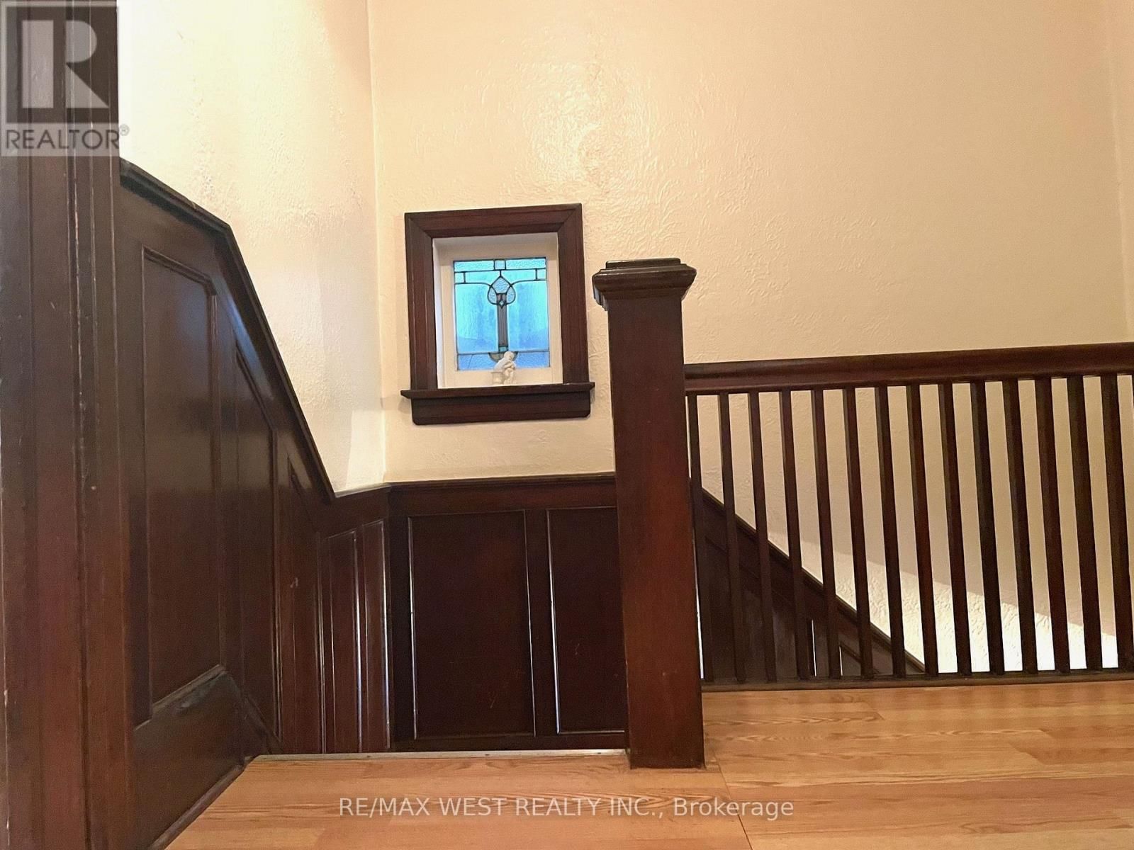 364 ROXTON ROAD Image 11