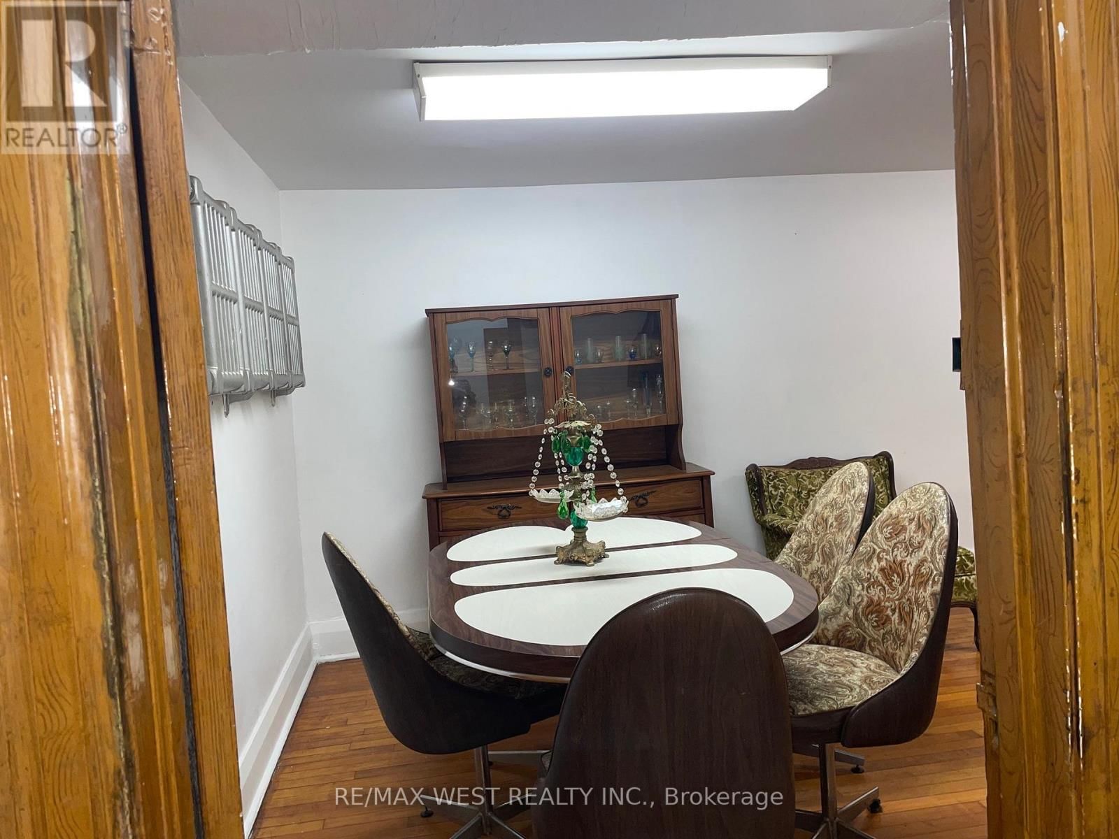 364 ROXTON ROAD Image 21