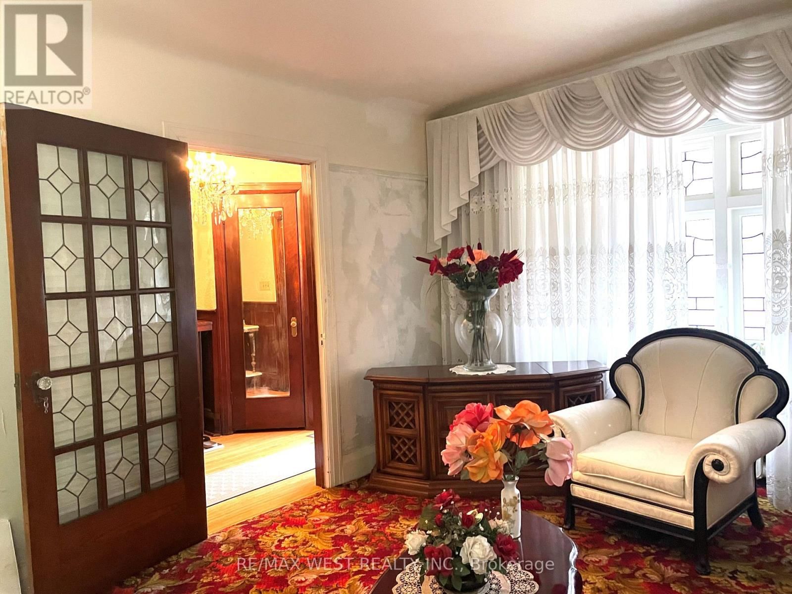 364 ROXTON ROAD Image 7