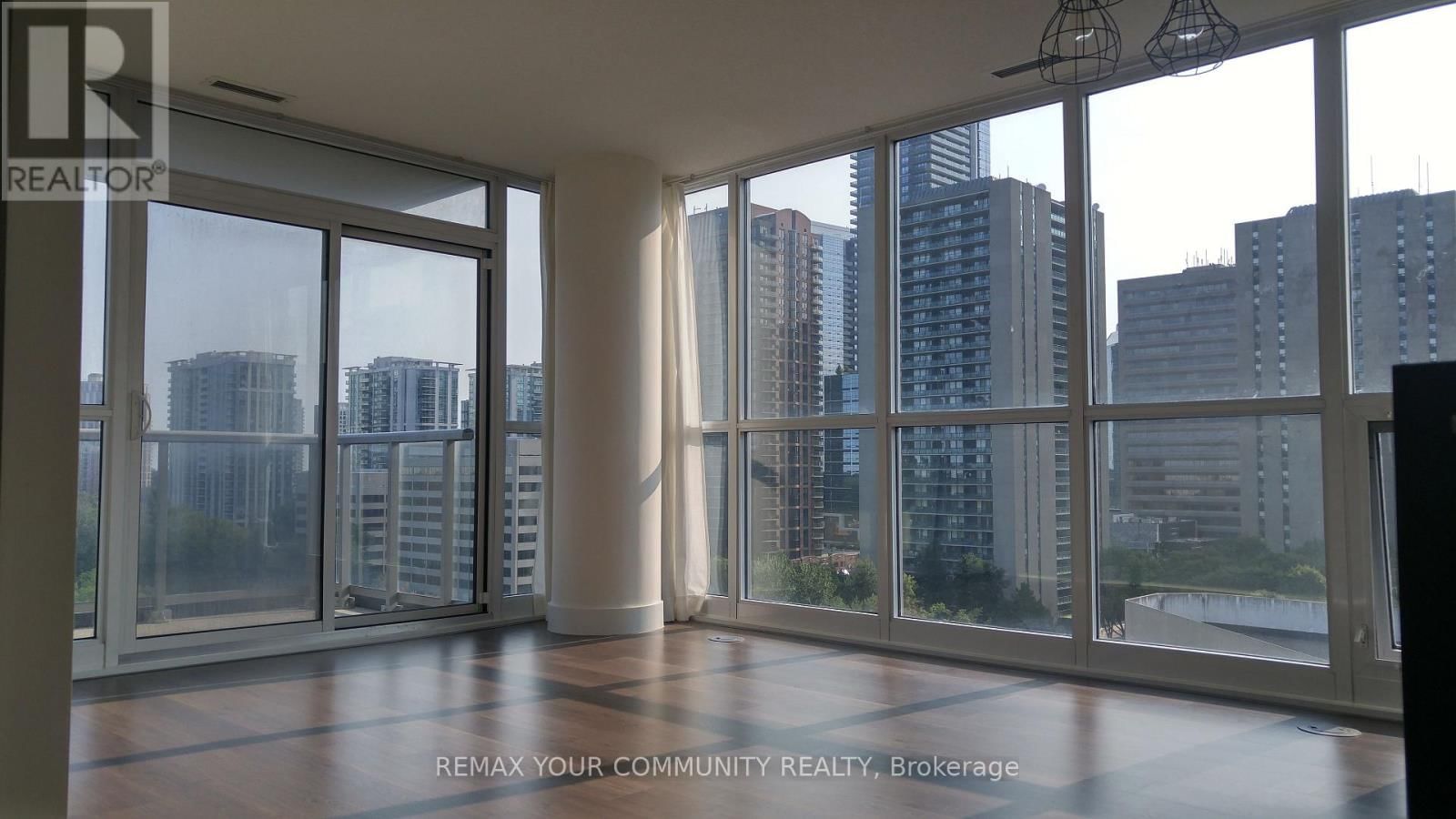 1105 - 88 SHEPPARD AVENUE Image 4