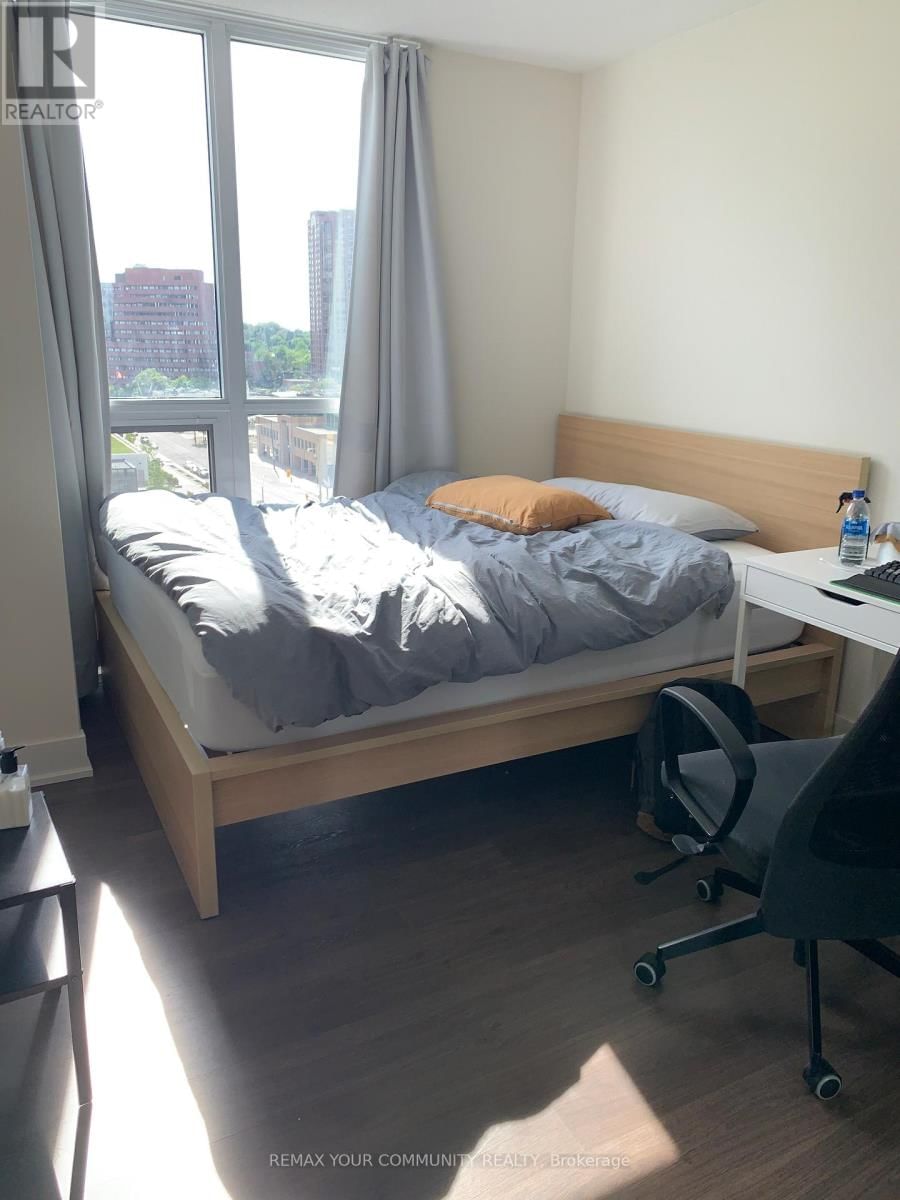 1105 - 88 SHEPPARD AVENUE Image 7