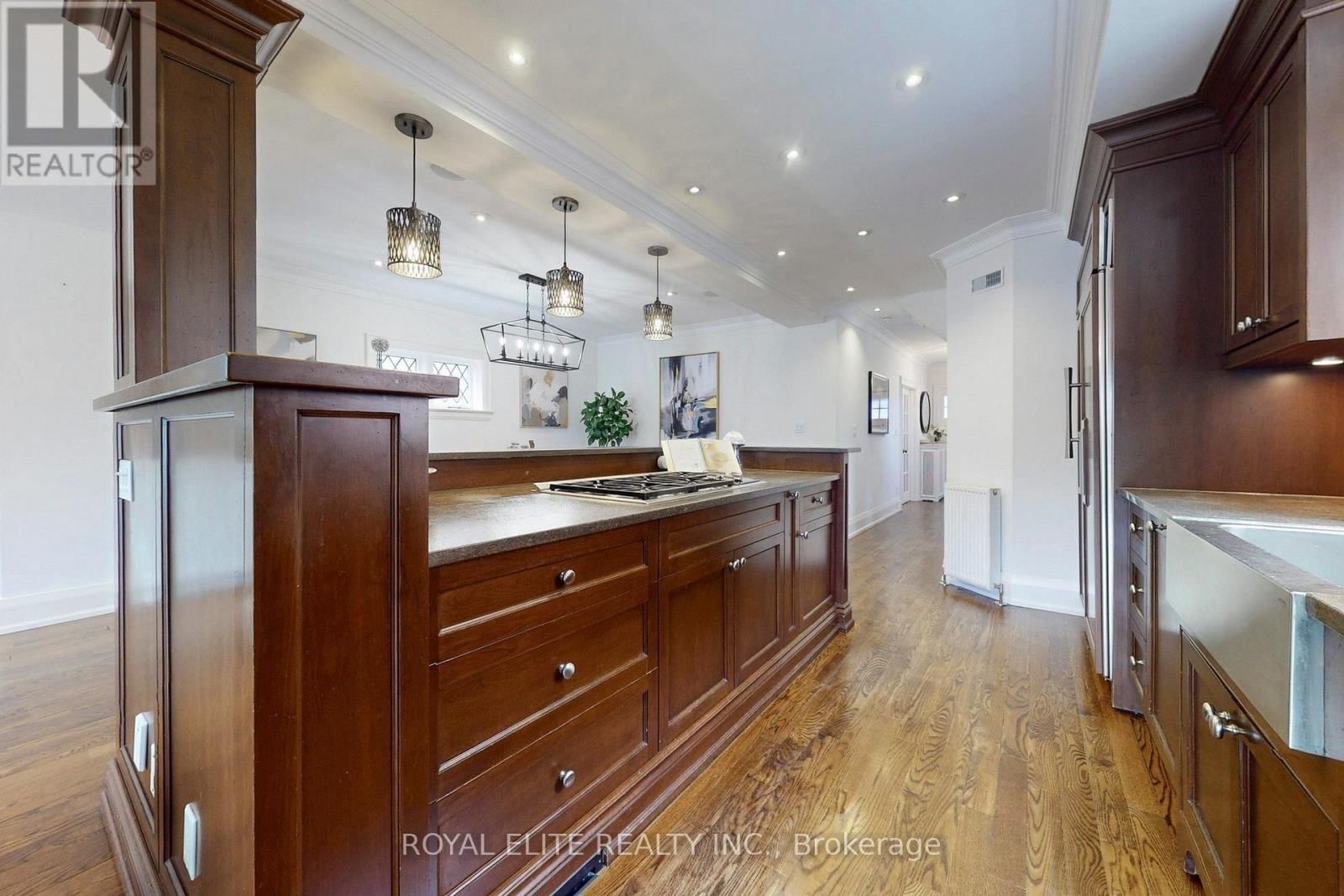 177 GLENGROVE AVENUE WEST Image 13