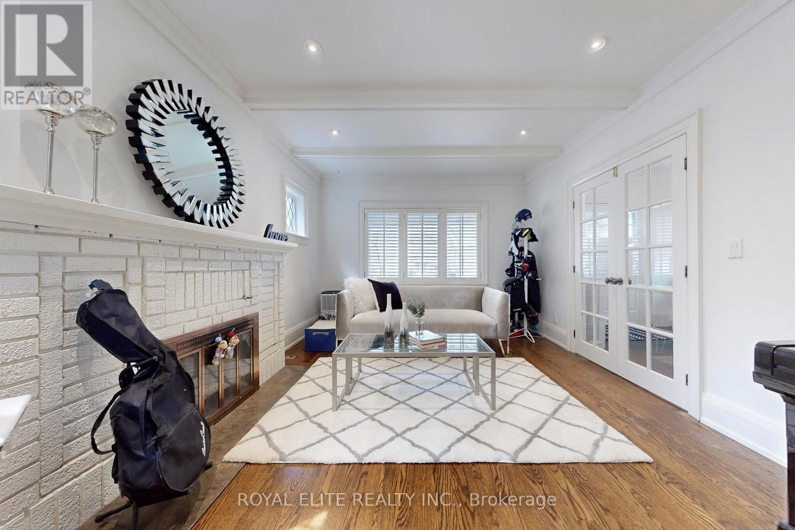 177 GLENGROVE AVENUE WEST Image 3