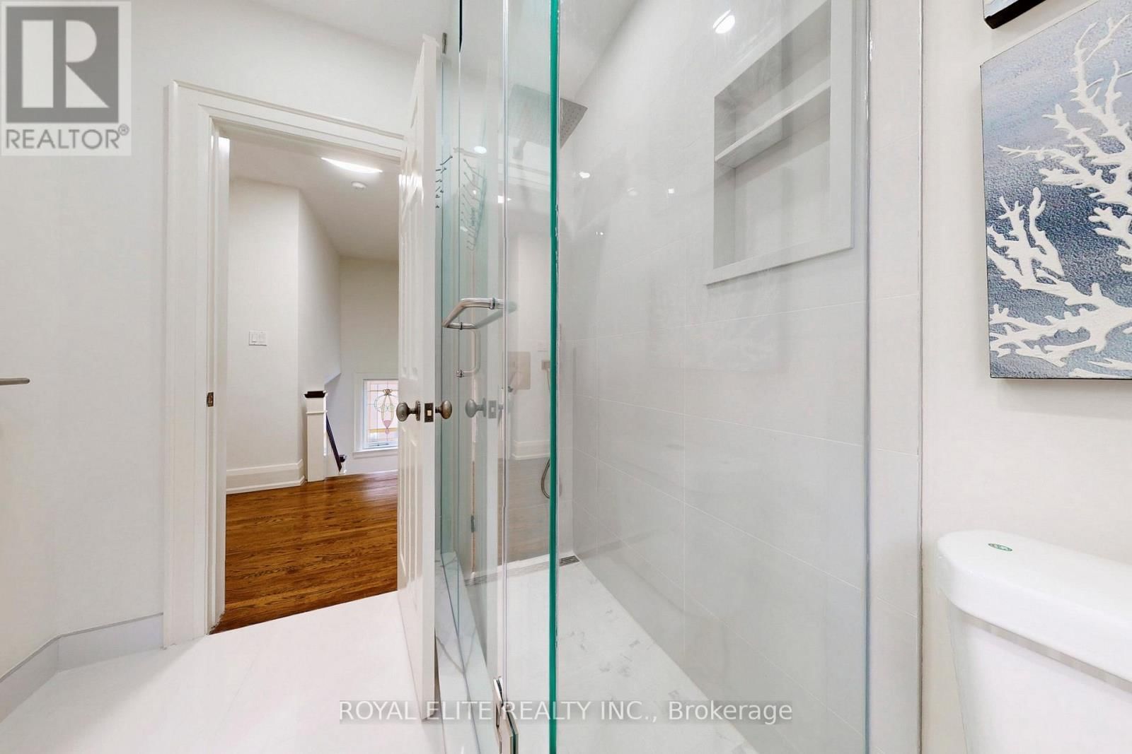 177 GLENGROVE AVENUE WEST Image 35