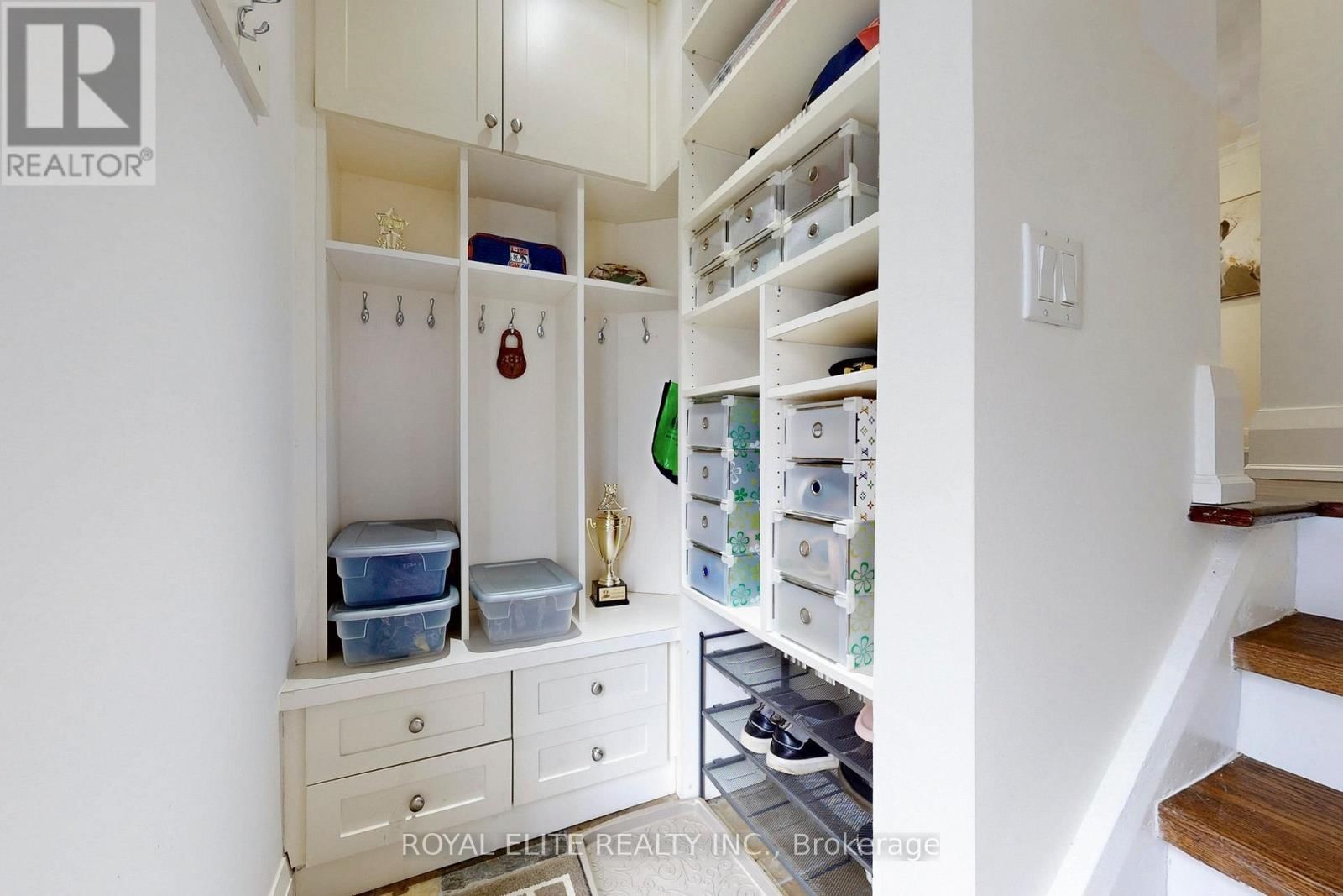 177 GLENGROVE AVENUE WEST Image 36