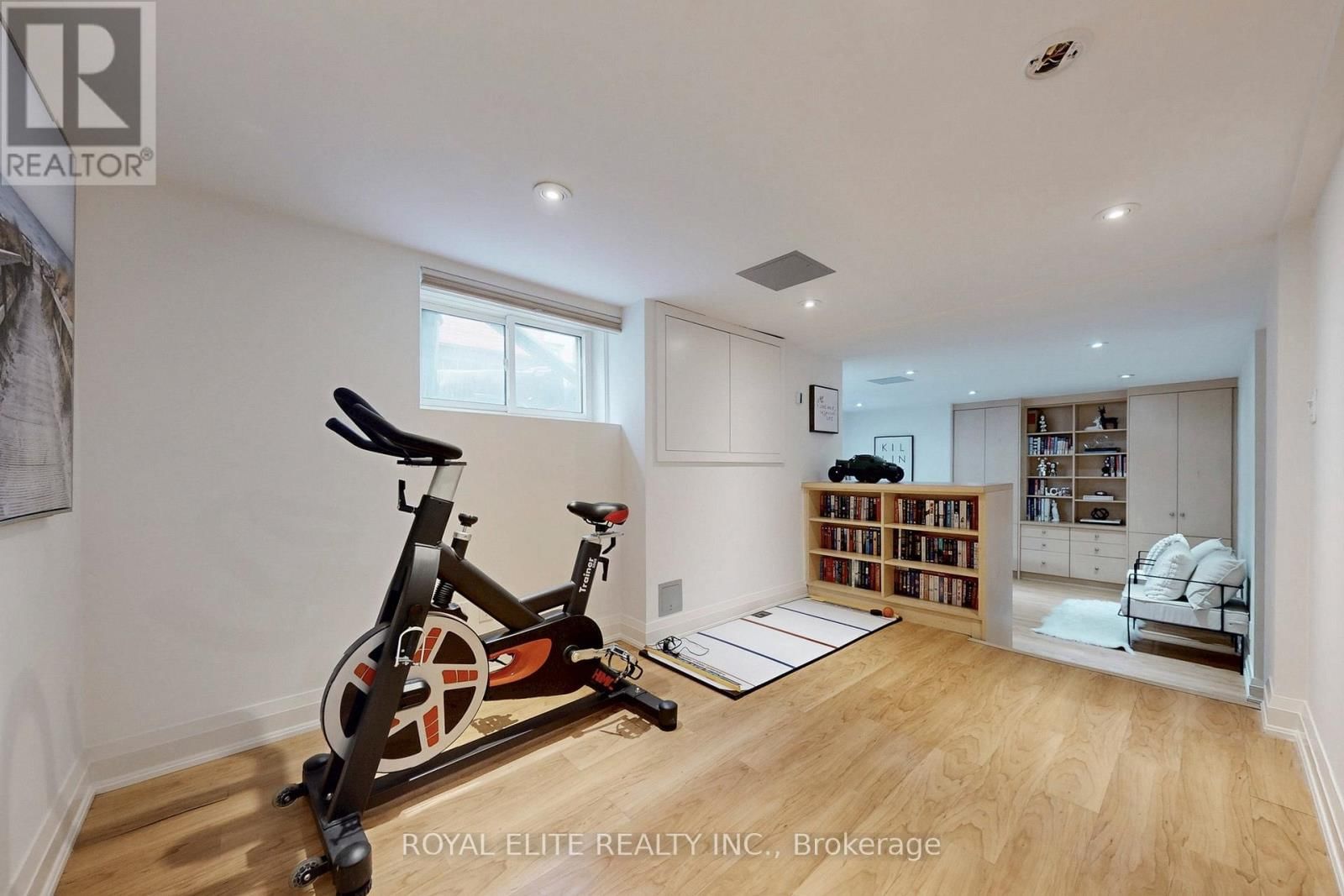 177 GLENGROVE AVENUE WEST Image 40