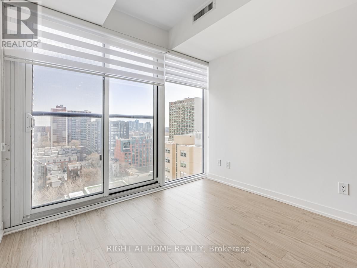 1615 - 85 WOOD STREET Image 19