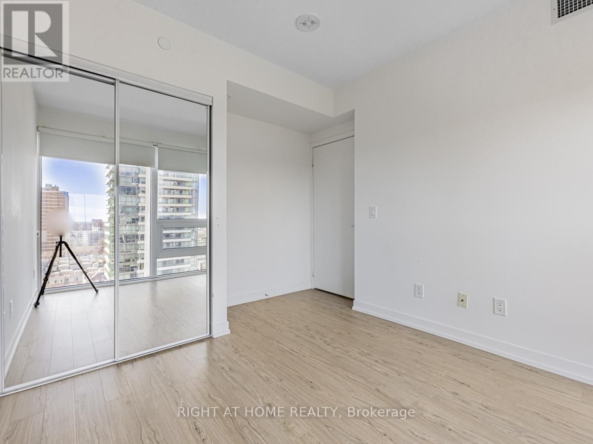 1615 - 85 WOOD STREET Image 23