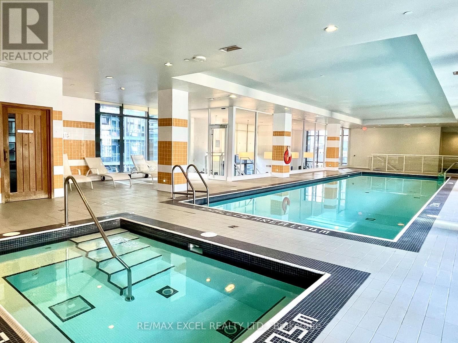 2704 - 295 ADELAIDE STREET WEST Image 18