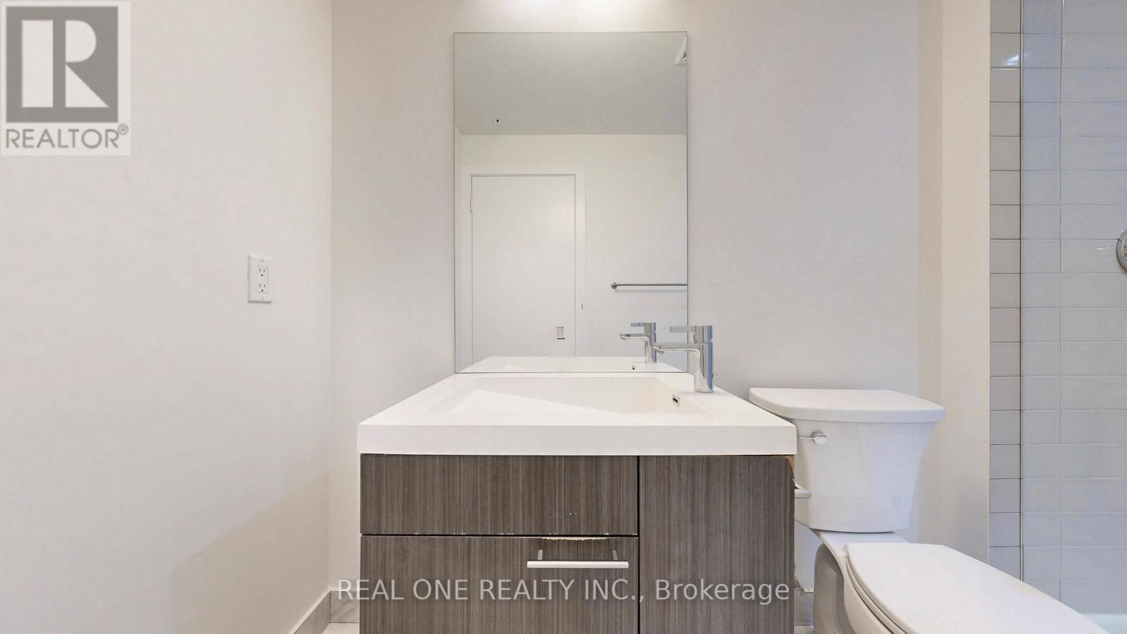 3002 - 30 NELSON STREET Image 21