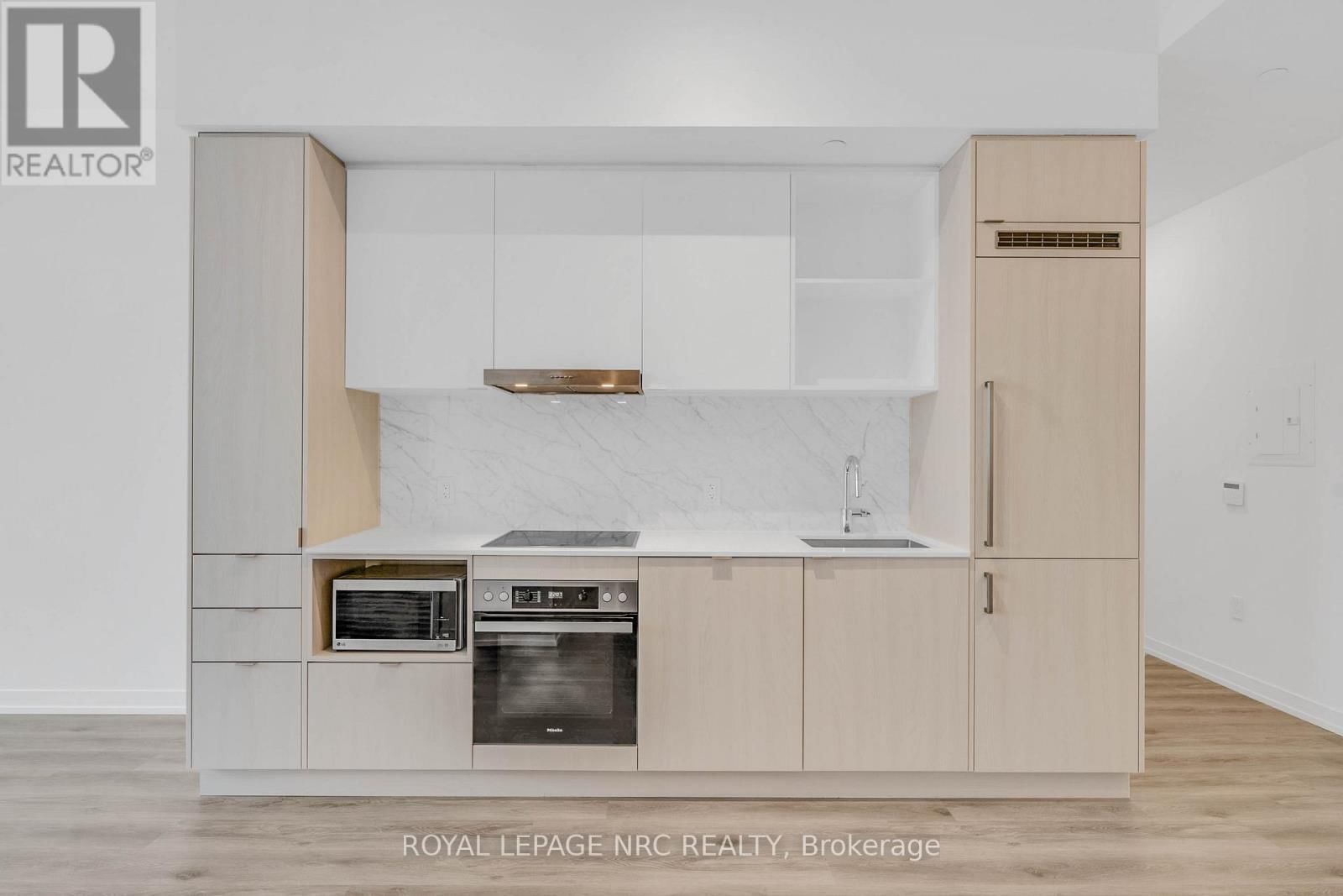 6908 - 138 DOWNES STREET Image 20