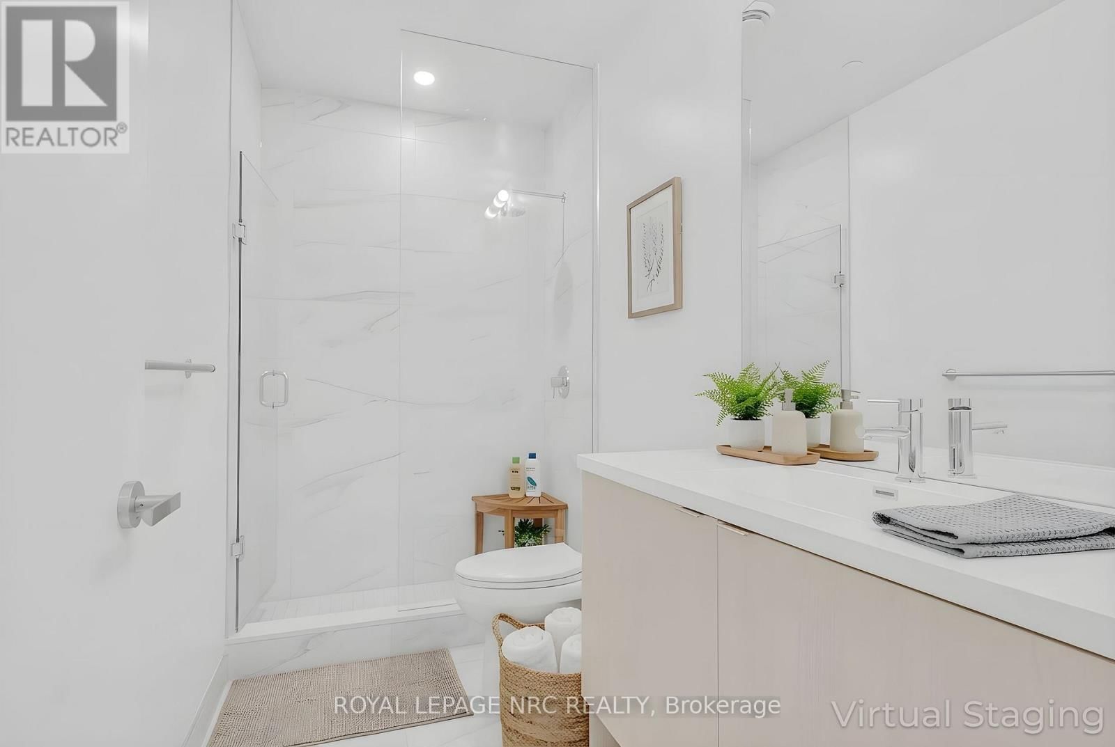 6908 - 138 DOWNES STREET Image 26