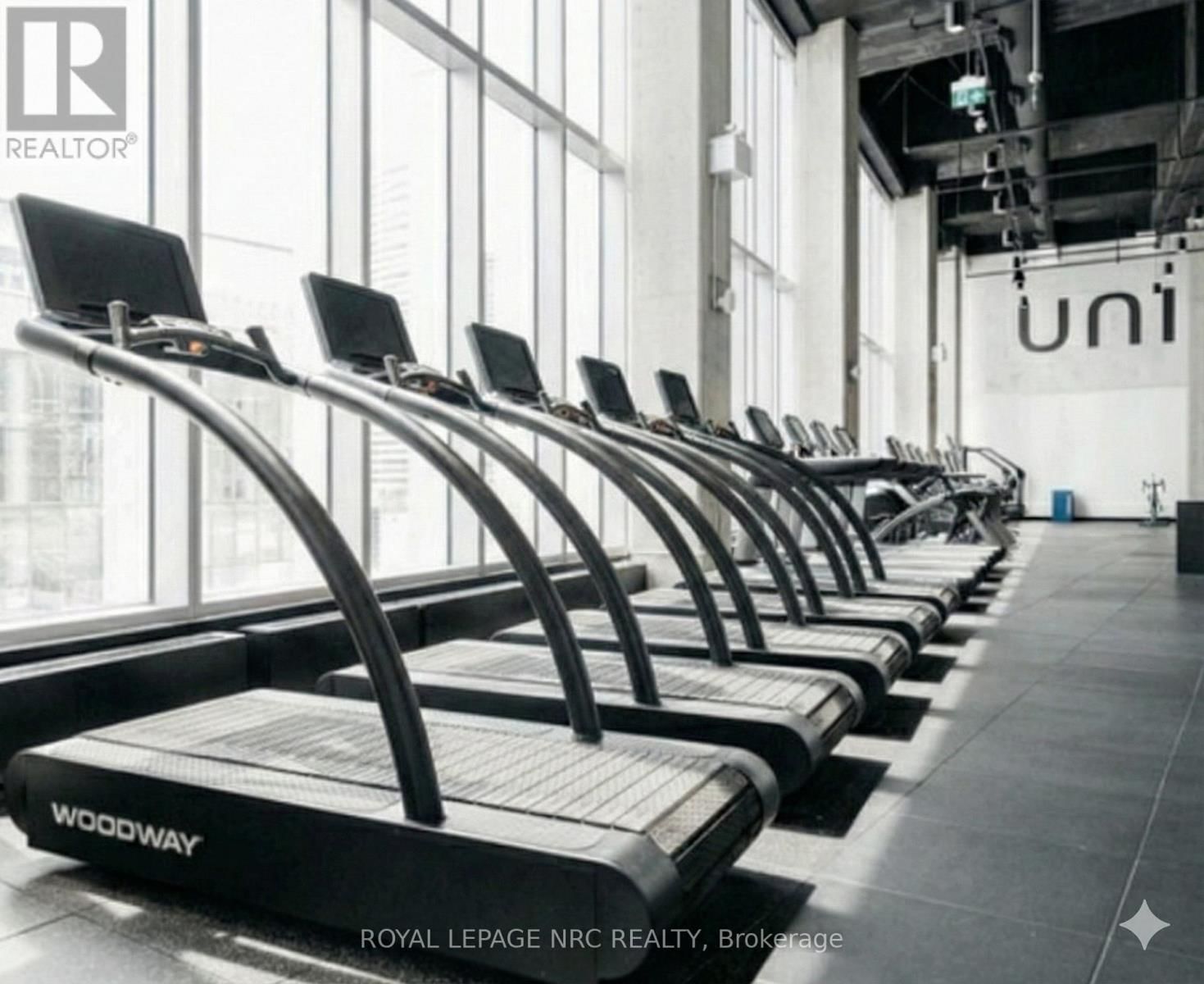 6908 - 138 DOWNES STREET Image 34