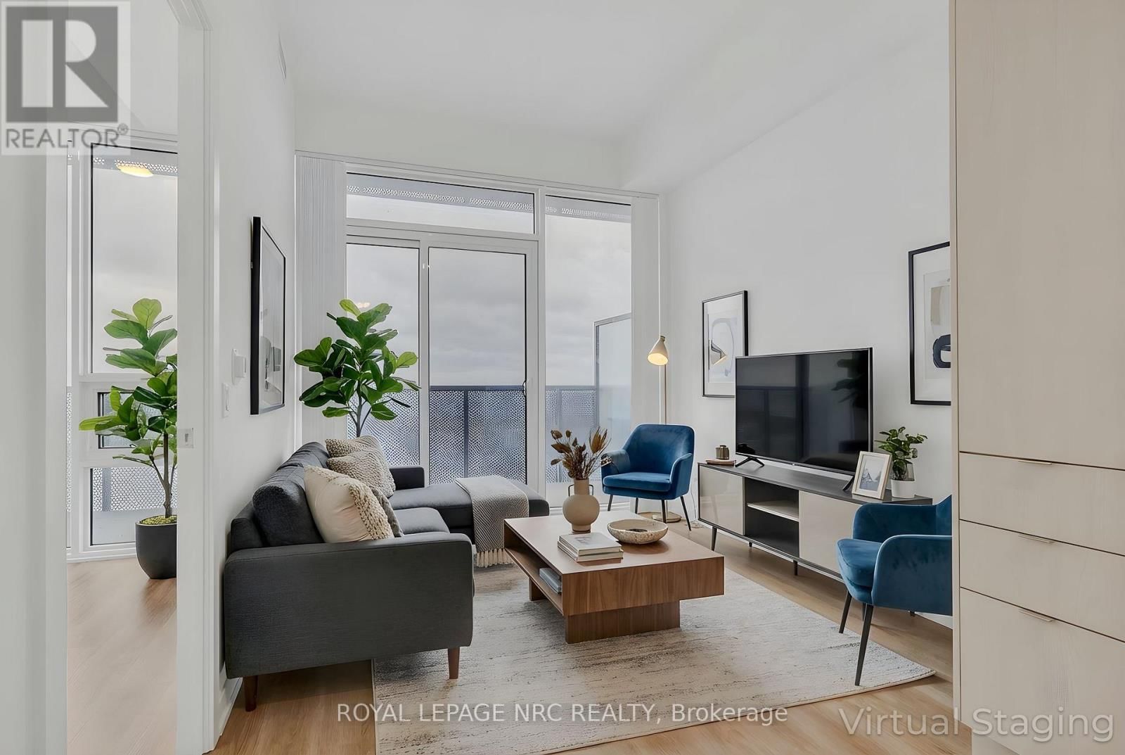 6908 - 138 DOWNES STREET Image 6