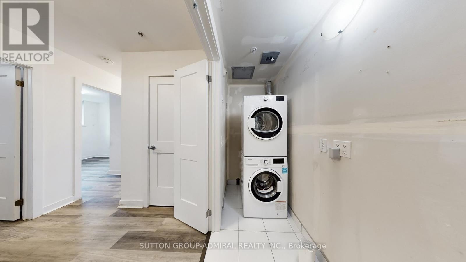 14 - 57 FINCH AVENUE WEST Image 25