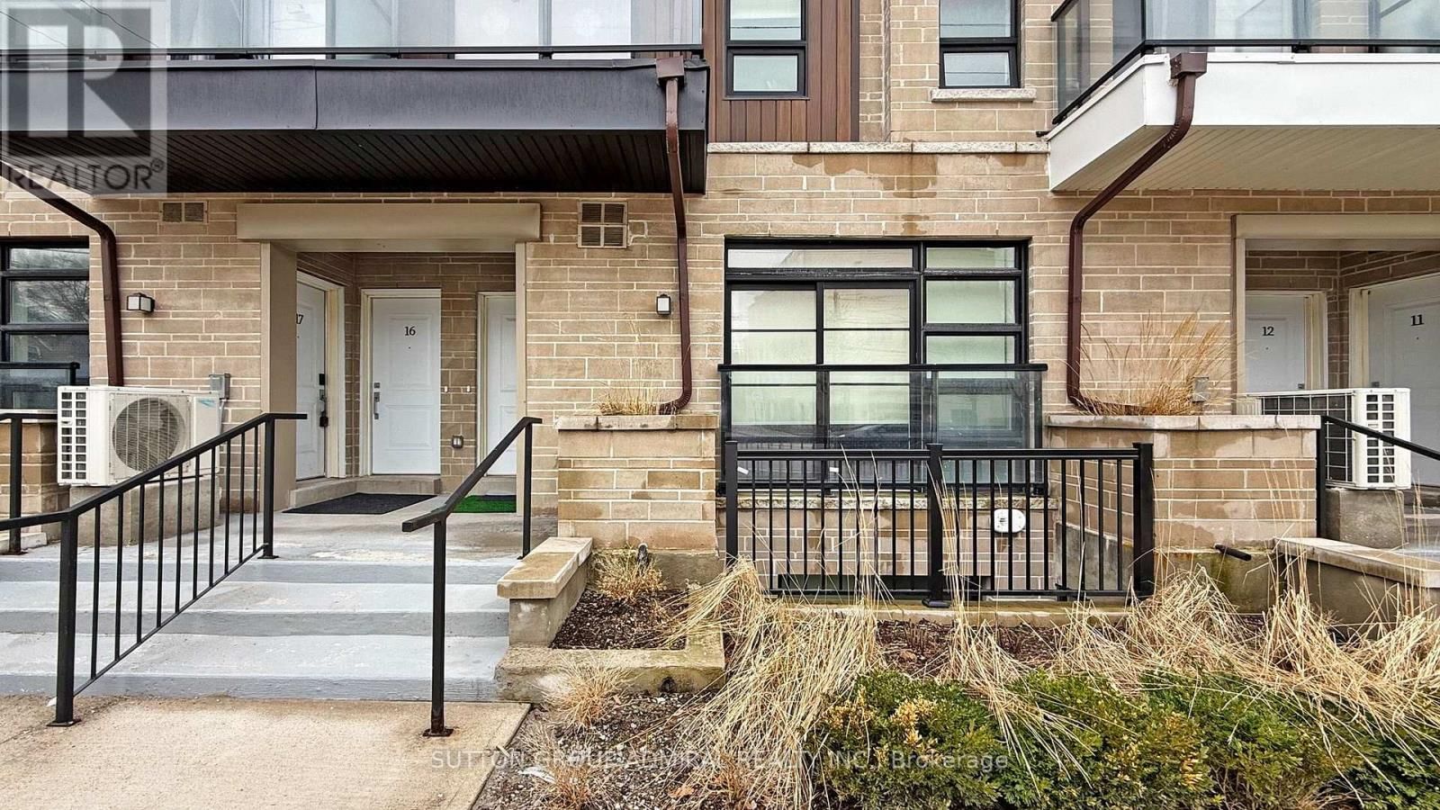 14 - 57 FINCH AVENUE WEST Image 32